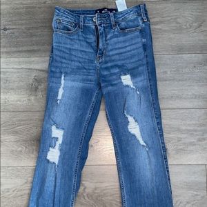 HIGH RISE SLIM STRAIGHT JEANS HOLLISTER